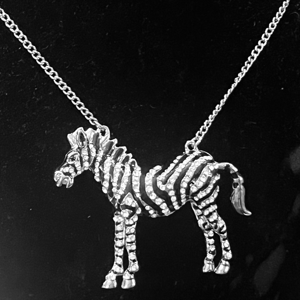 ZEBRA Pave Set Crystal statement Animal Pendant Chain Link Necklace black Silver
